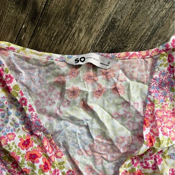 SO Fit and Flair Floral Cottagecore Dress With Slit Puff Sleeves Women’s Size S - Picture 9 of 14